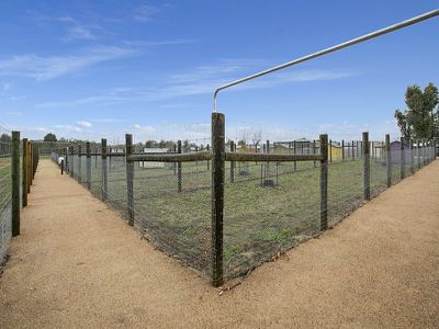 9 Lewis Road, Heathcote