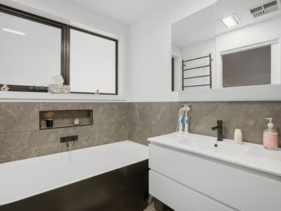 14 Richard Street, Prospect Vale