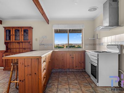 19 Trent Court, Axe Creek
