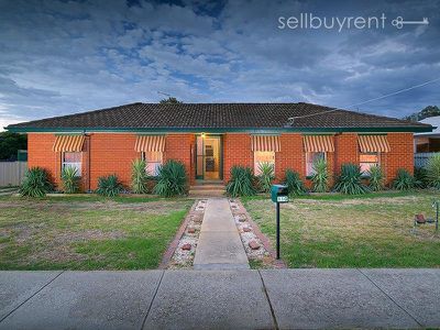 110 HUON HILL ROAD, Wodonga