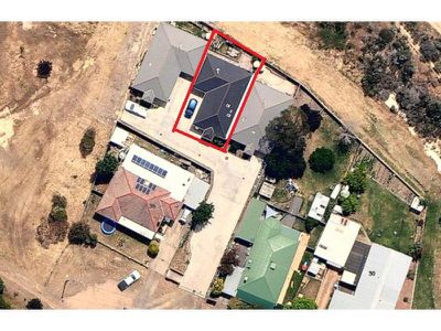 2 / 34 Cunneen Street, Long Gully