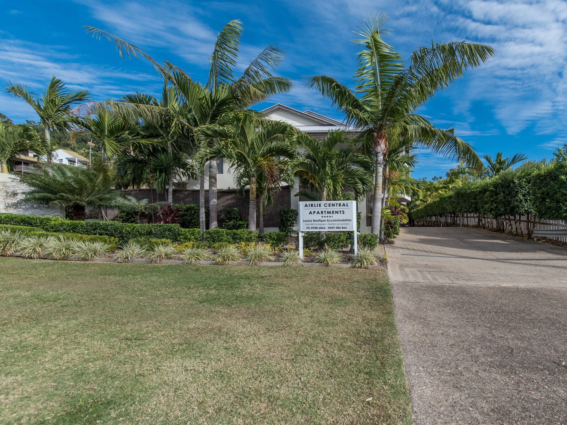 8 / 14 Waterson Way, Airlie Beach
