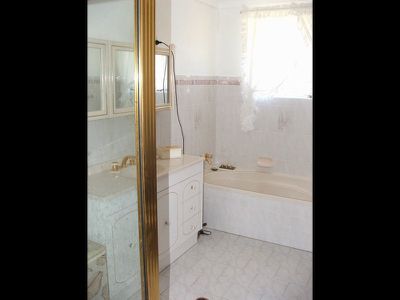 2E Canberra Crescent, Burrill Lake