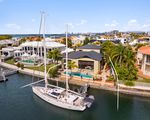 9 Queen Guineveres Place, Sovereign Islands