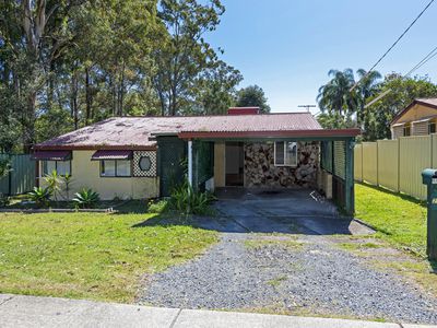21 Laurel Street, Woodridge