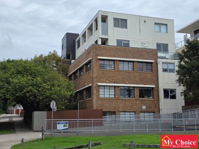 14 / 54 Blackwall Point Road, Chiswick