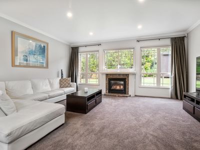 5 Thomas Hunter Lane, Greenhithe
