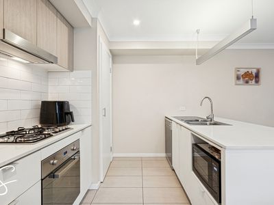 5 / 6 Deacon Street, Coopers Plains