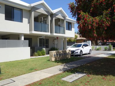 4/92 Surrey Road, Rivervale