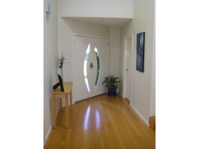 10 Murranar Road, Towradgi