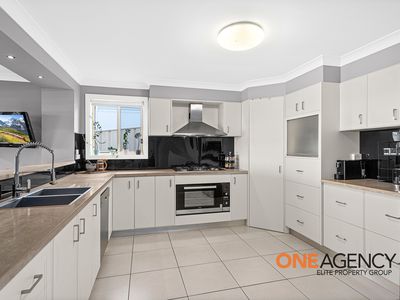7 Pleasant View Close, Albion Park