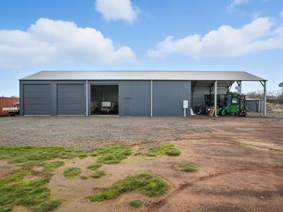 26 Wilmores Lane, Longford