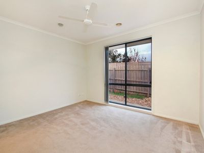 1 Viewside Way, Hampton Park
