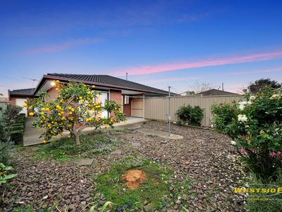 2 / 4 Carlow Road, St Albans