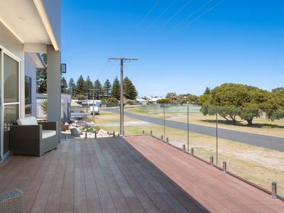 12 Chambers Street , Beachport