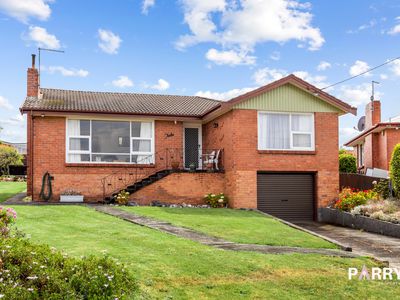 33 Laver Grove, Newnham