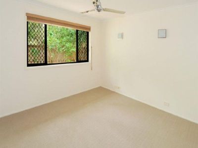 33 Candlewood Close, Mooloolaba