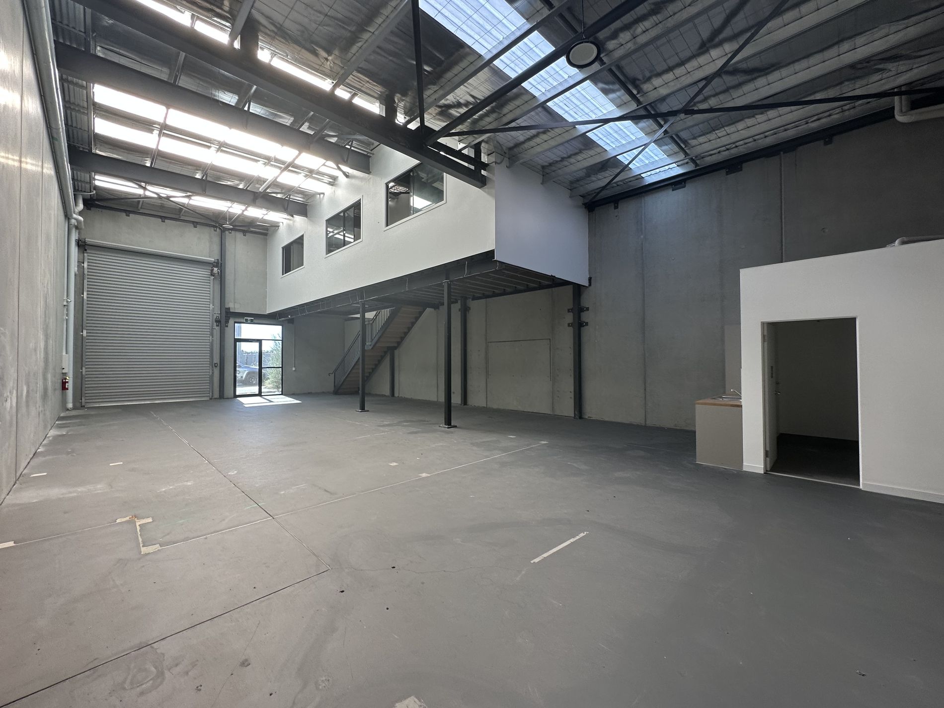 4 / 12 Mc Robert Street, Newport