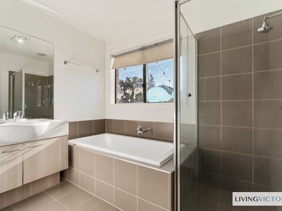 53 Stoneyfell Road, Point Cook