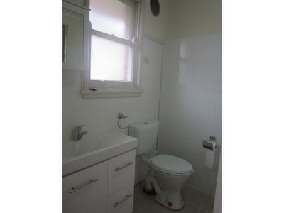 2 / 8 Grafton Street, Figtree