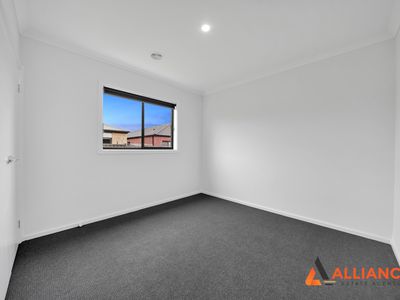 21 Skeleton Avenue, Truganina