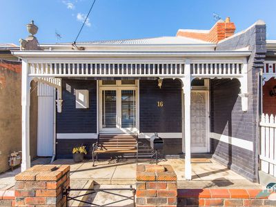 16 Cooke Street, Abbotsford
