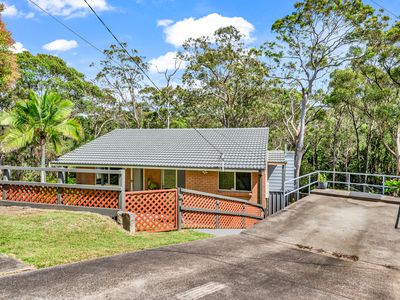 8 Jedda Place, Bolton Point