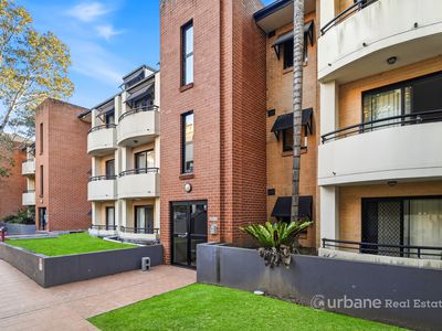 43 / 19 Eastbourne Road, Homebush West