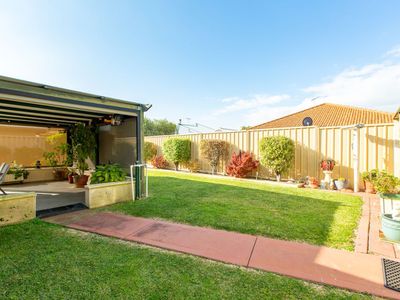 12 Sparrow Crescent, Broadwater
