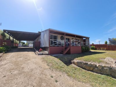 36 Mount Gambier Road, Millicent