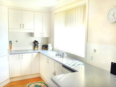 2 / 10 Lisa Place, Forster