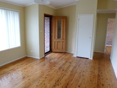 1 / 10 Werrang Street, Albion Park Rail