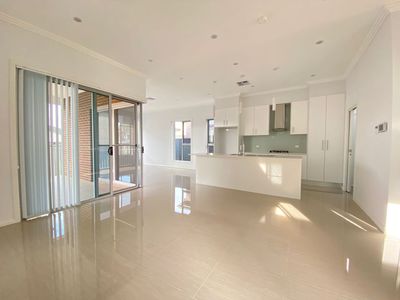7 Crown Street, Austral