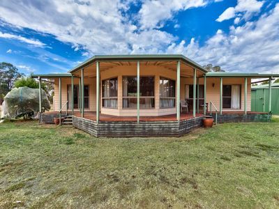 406 Buckingham Road, Rutherglen