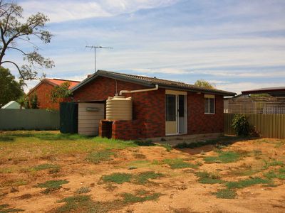 30 Airlie Street, Corowa