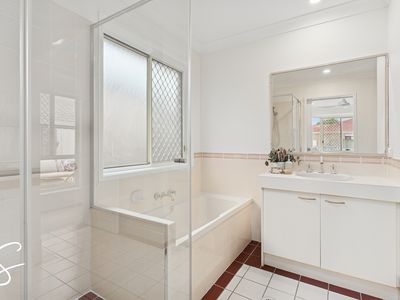 25 Macknish Crescent, Coopers Plains