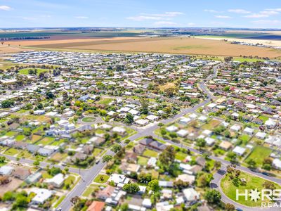 6 Churchill Road, Horsham