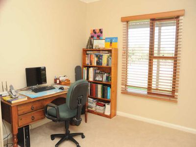 39R Debeaufort Drive, Dubbo