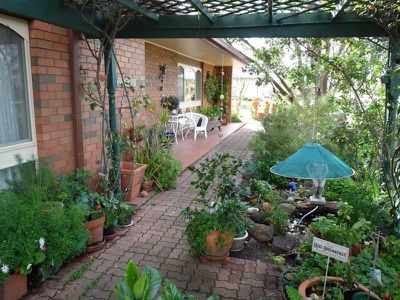 25 Landy Street, Horsham