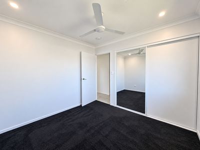 21 Turner Avenue, Atherton