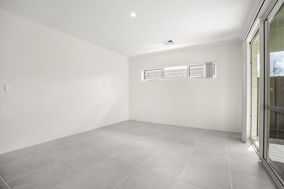 16 Minjary Loop, Baldivis