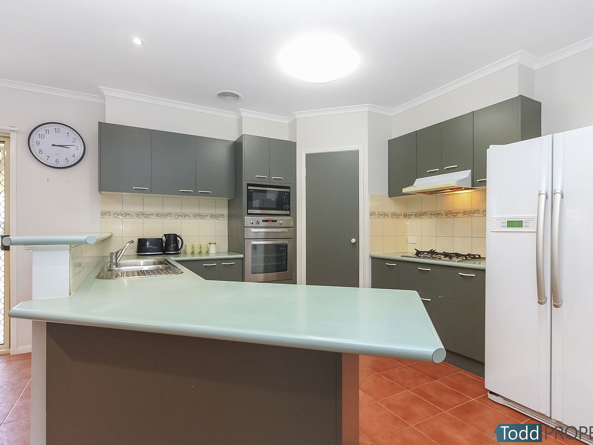 23 Braeside Drive, Junortoun