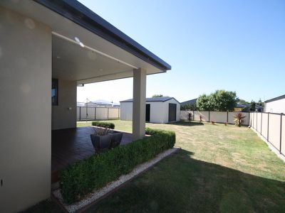 12 Sandy Crescent, Wynyard