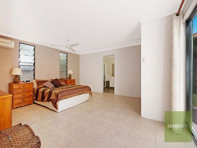 12 Cobb Court, Annandale