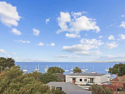 4 / 13 York Street, Geelong