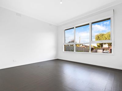 19 Hanson Rd, Craigieburn