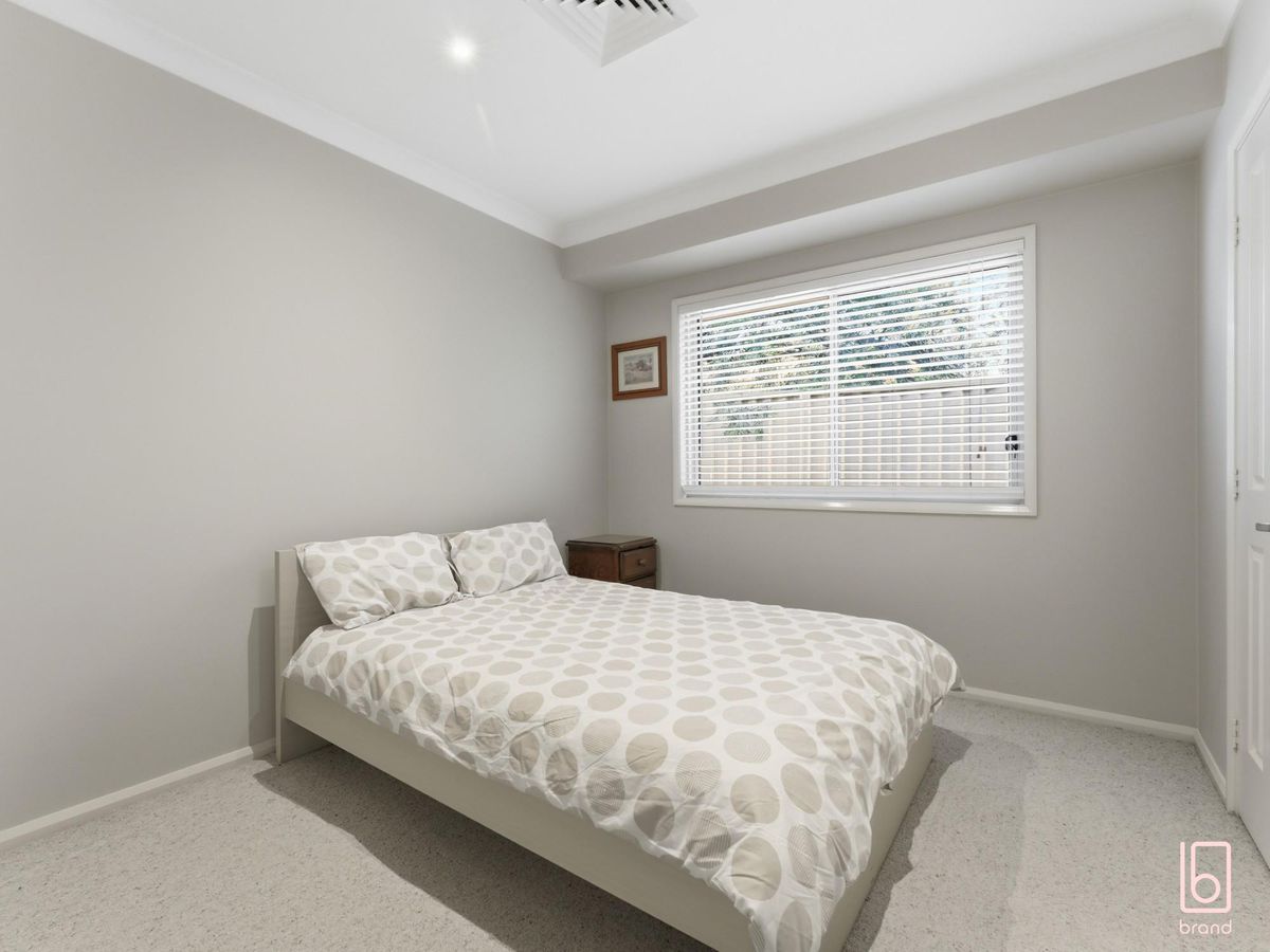 11 Dean Avenue, Kanwal