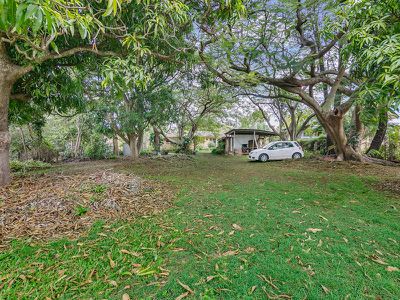 12 Sunningdale Avenue, Rochedale South