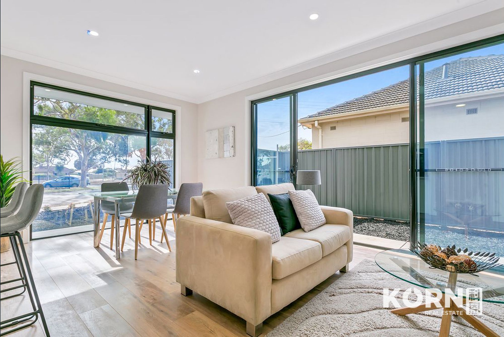 9 Cowra Crescent, Park Holme
