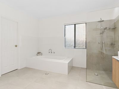 4B Bricknell Road, Attadale